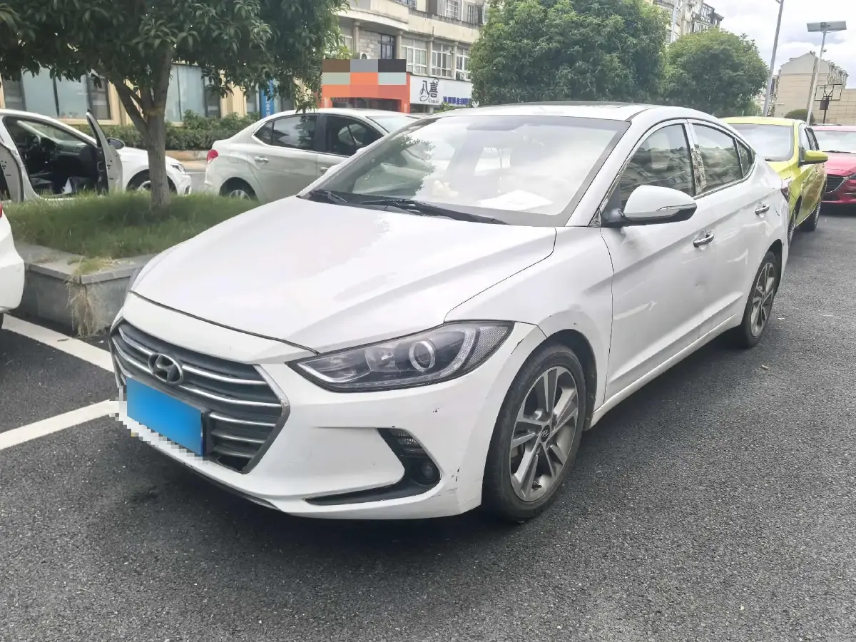 2018 Hyundai Elantra 1.6L 130HP L4 6AT
