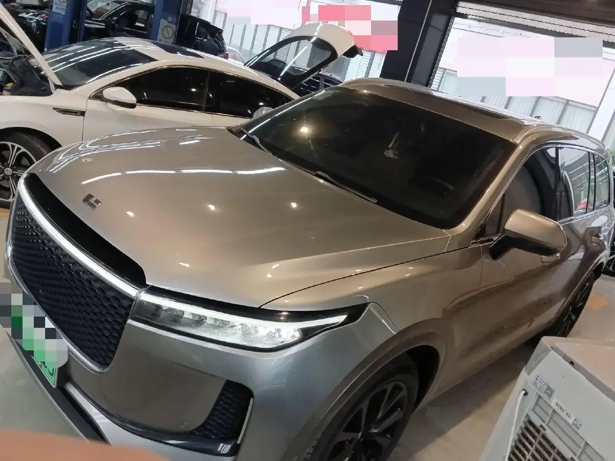 2020 Li ONE Range Extended 131HP REEV 40.5KWH