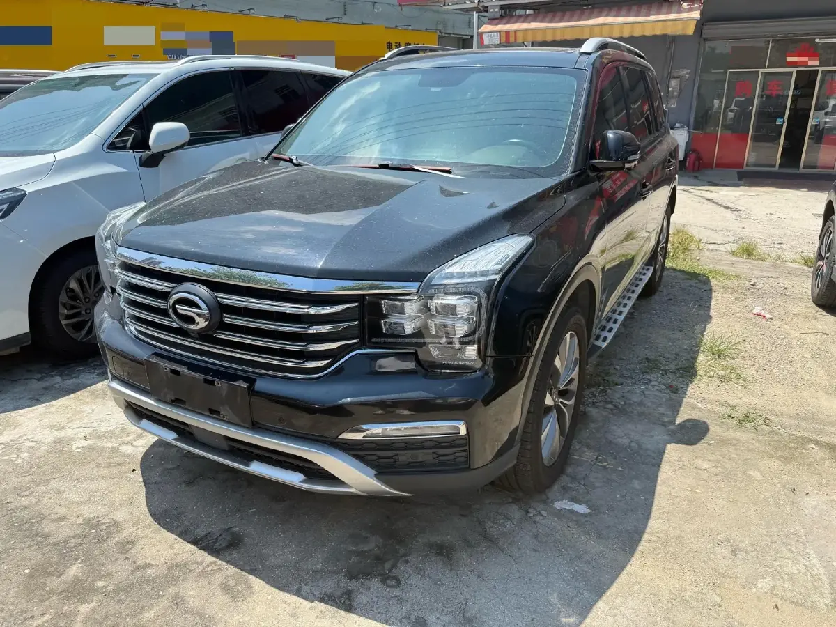 2017 GAC Trumpchi GS8 2.0T 201HP L4 6AT