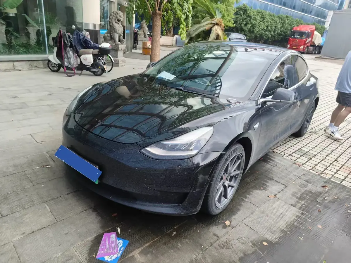 2020 Tesla Model 3 BEV 52KWH