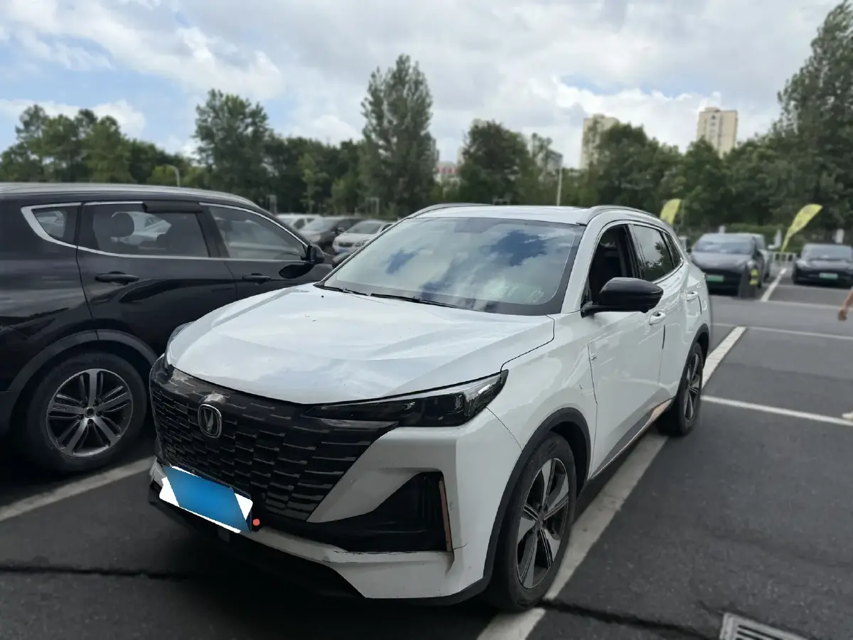 2022 ChangAn CS75 Plus 1.5T 178HP L4 6AT