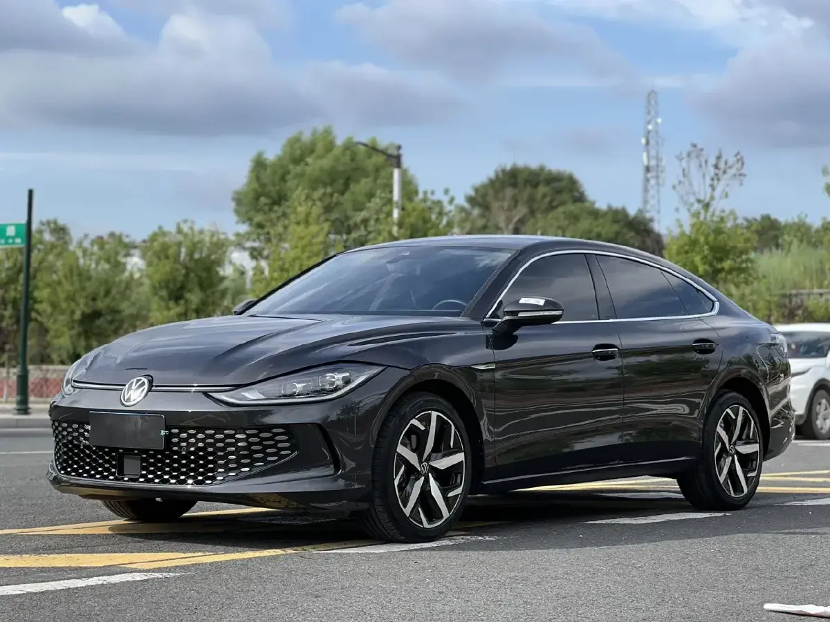 2022 Volkswagen Lamando 1.4T 150HP L4 7DCT