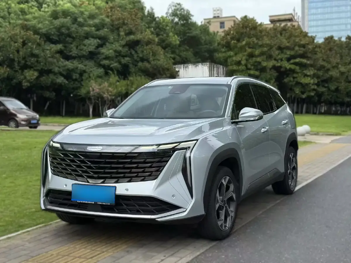 2023 Geely StarRay 1.5T 181HP L4 7DCT