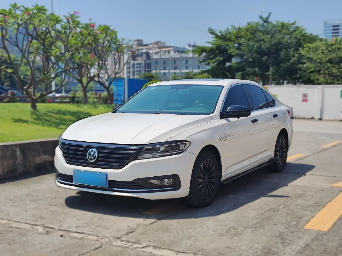 2019 Volkswagen Lavida 1.5L 112HP L4 6AT