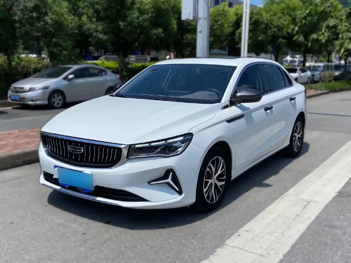2022 Geely Emgrand 1.5L 114HP L4 5MT