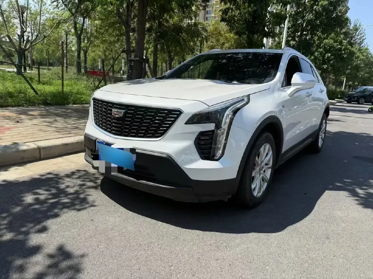 2021 Cadillac XT4 2.0T 237HP L4 9AT