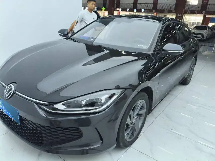 2022 Volkswagen Lamando 1.4T 150HP L4 7DCT