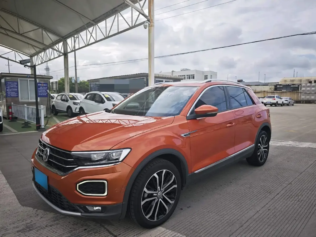 2020 Volkswagen T-Roc 1.4T 131HP L4 7DCT