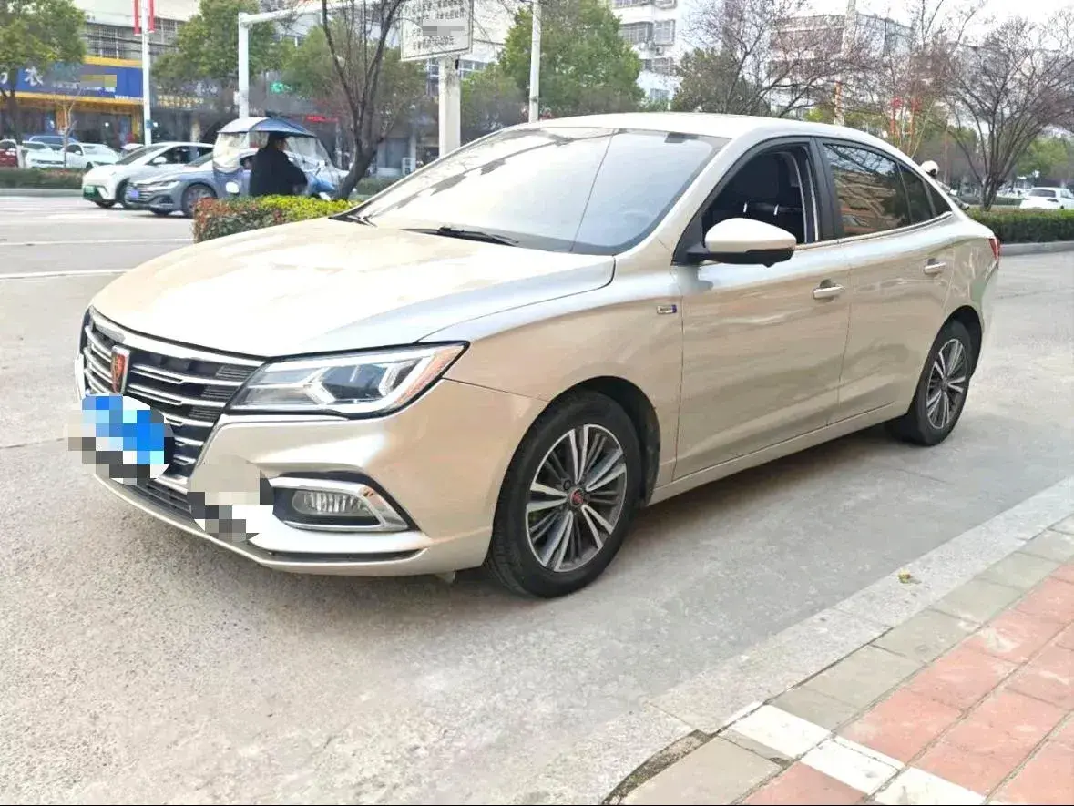 2019 Roewe i5 1.5L 120HP L4 CVT