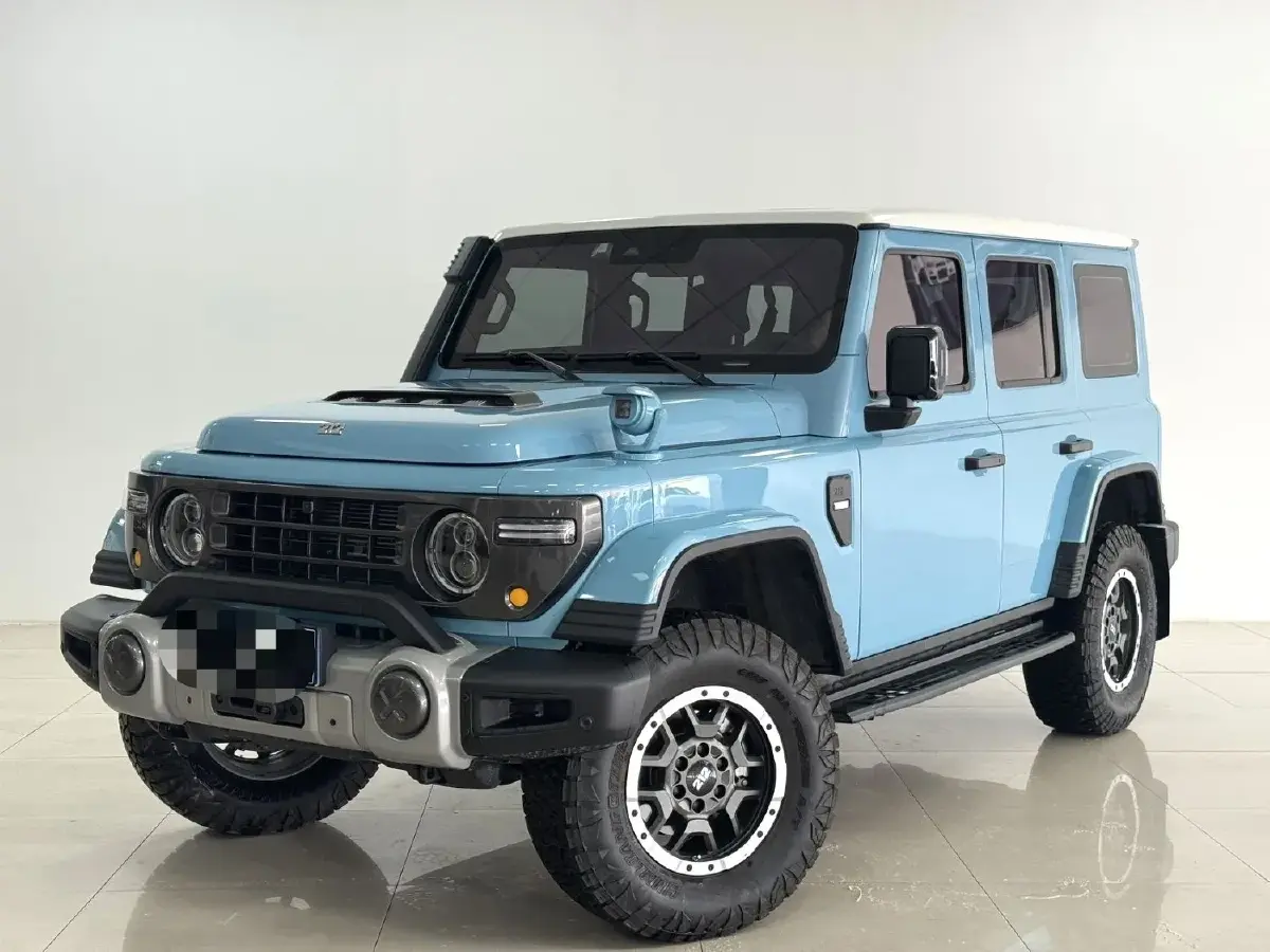 2025 212 212 T01 2.0T 252HP L4 8AT