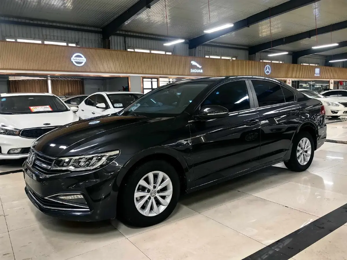 2019 Volkswagen Bora 1.5L 116HP L4 5MT