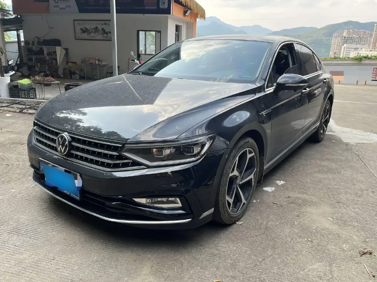 2024 Volkswagen Magotan 2.0T 186HP L4 7DCT