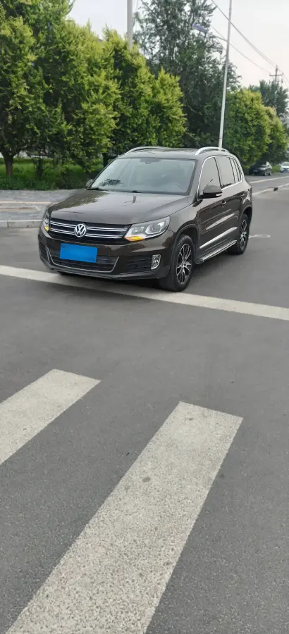 2015 Volkswagen Tiguan 1.8T 160HP L4 6AT