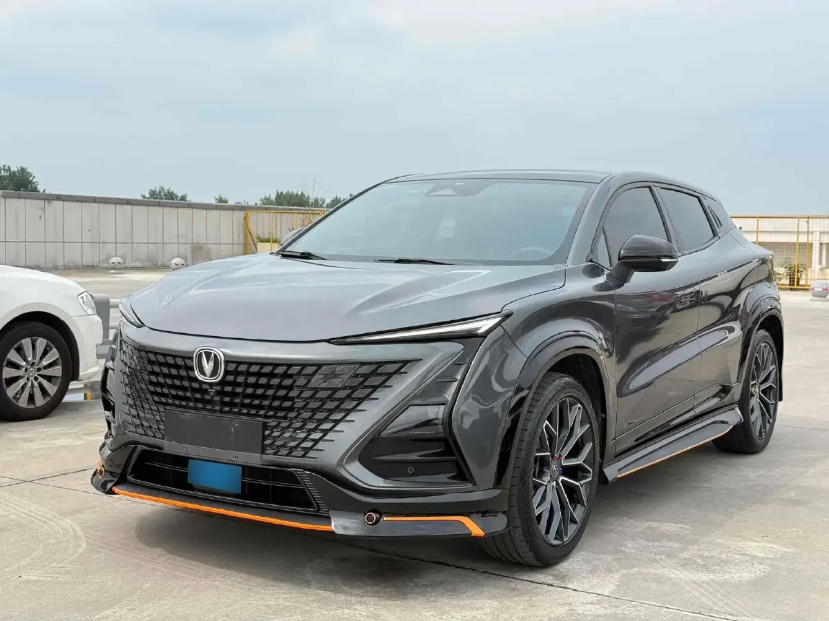 2022 ChangAn UNI-T 1.5T 188HP L4 7DCT