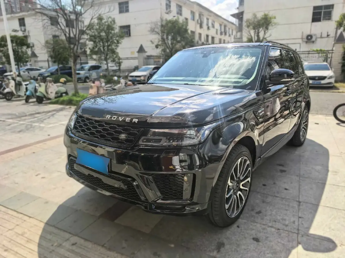 2018 Land Rover Range Rover Sport 3.0T 340HP V6 8AT