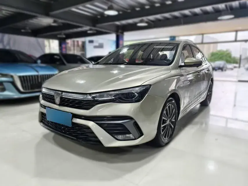 2021 Roewe i5 1.5L 120HP L4 CVT