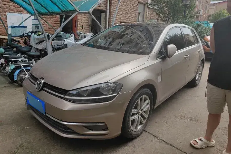 2019 Volkswagen Golf 1.4T 150HP L4 7DCT