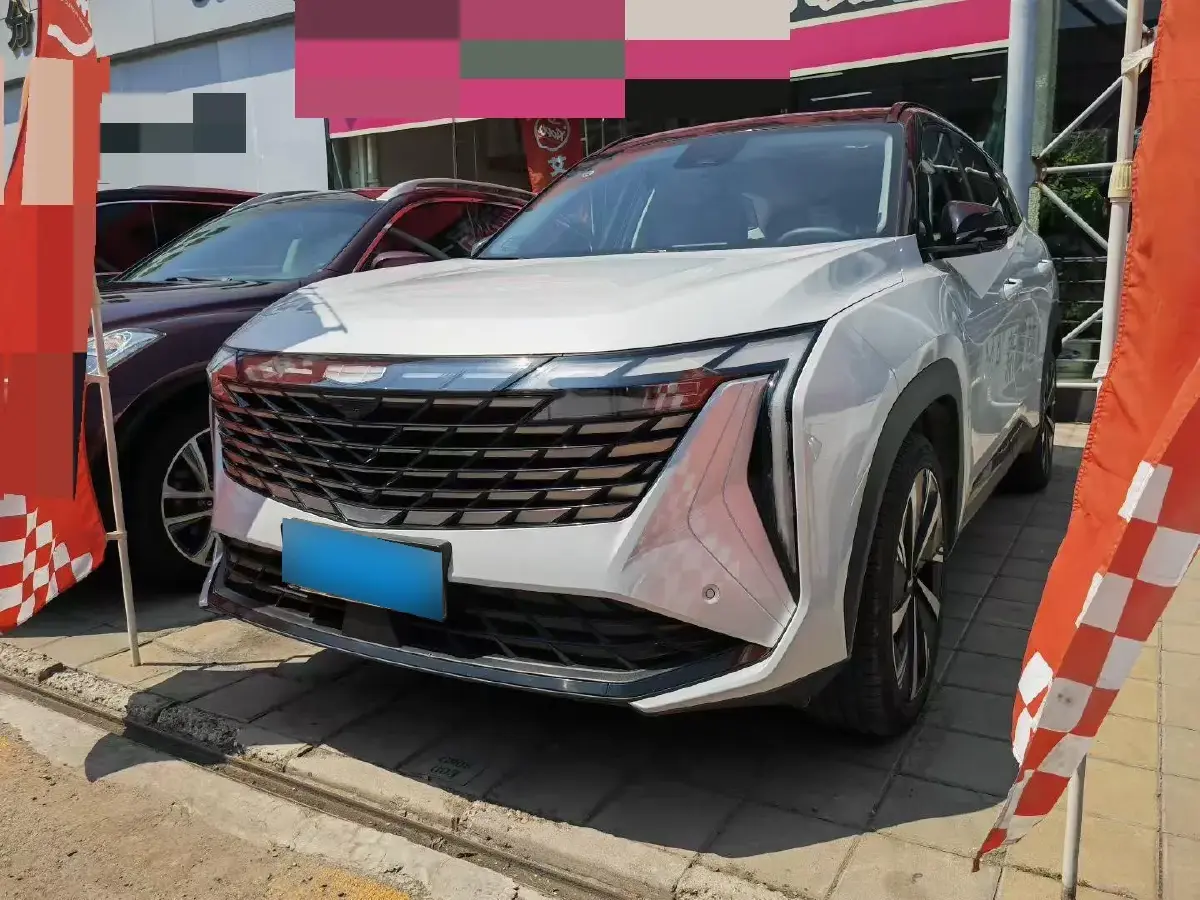 2024 Geely StarRay 1.5T 181HP L4 7DCT