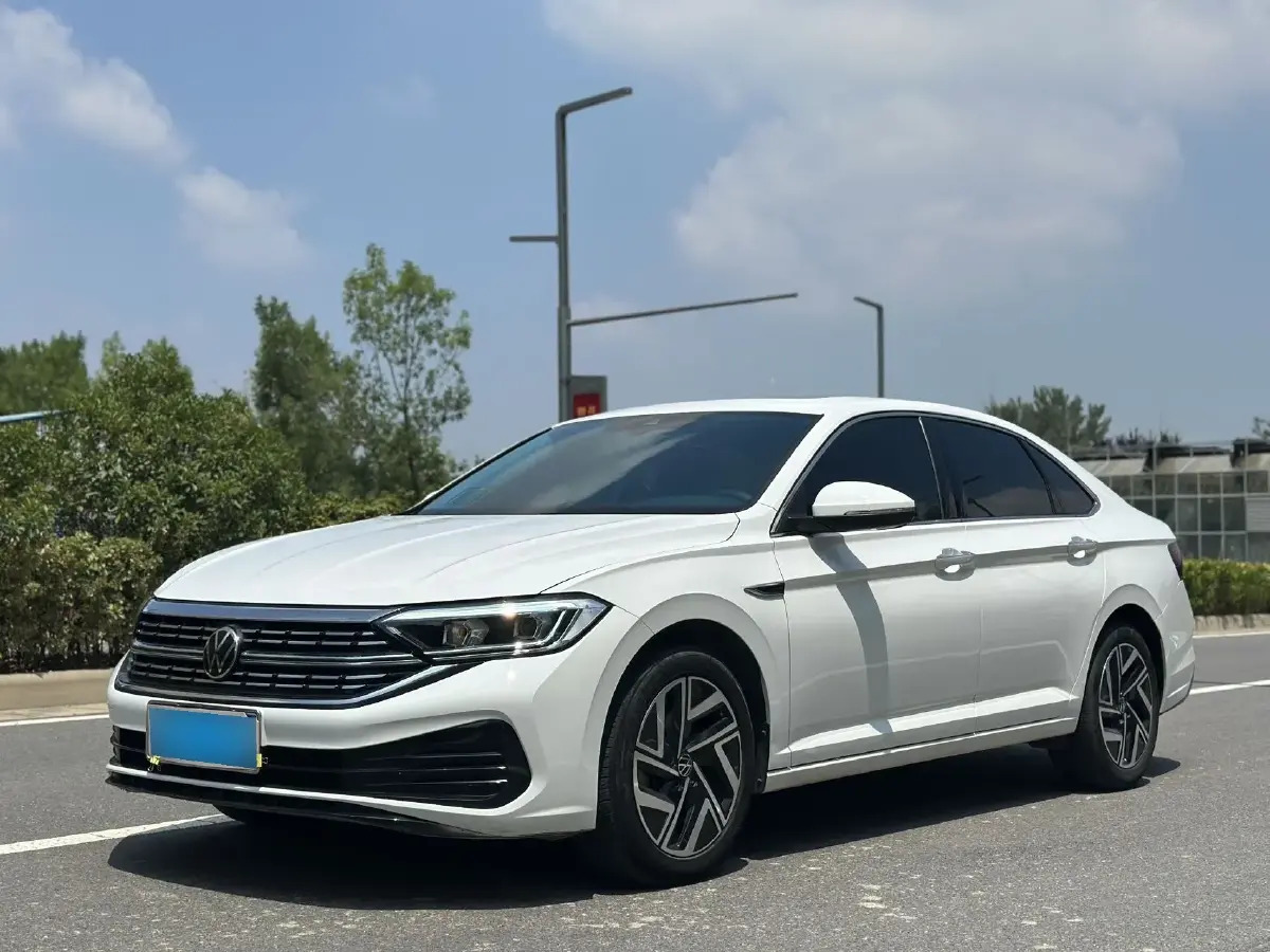 2023 Volkswagen Sagitar 1.4T 150HP L4 7DCT