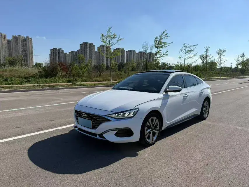 2019 Hyundai La Festa 1.6T 204HP L4 7DCT