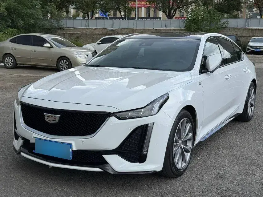 2021 Cadillac CT5 2.0T 237HP L4 10AT