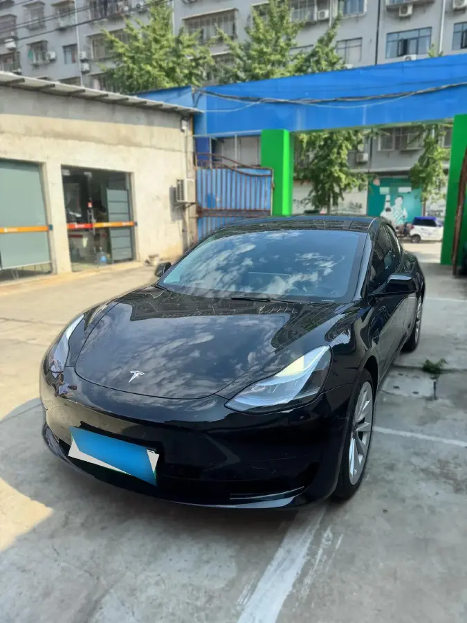 2022 Tesla Model 3 BEV 60KWH