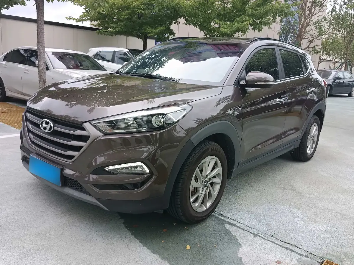 2015 Hyundai Tucson 1.6T 177HP L4 7DCT
