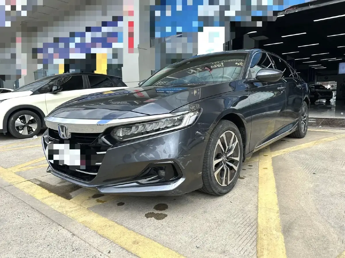 2022 Honda Accord 2.0L 146HP L4 E-CVT Hybrid