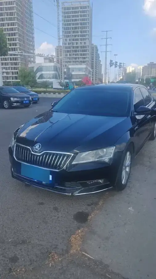 2018 Skoda Superb 1.8T 180HP L4 7DCT