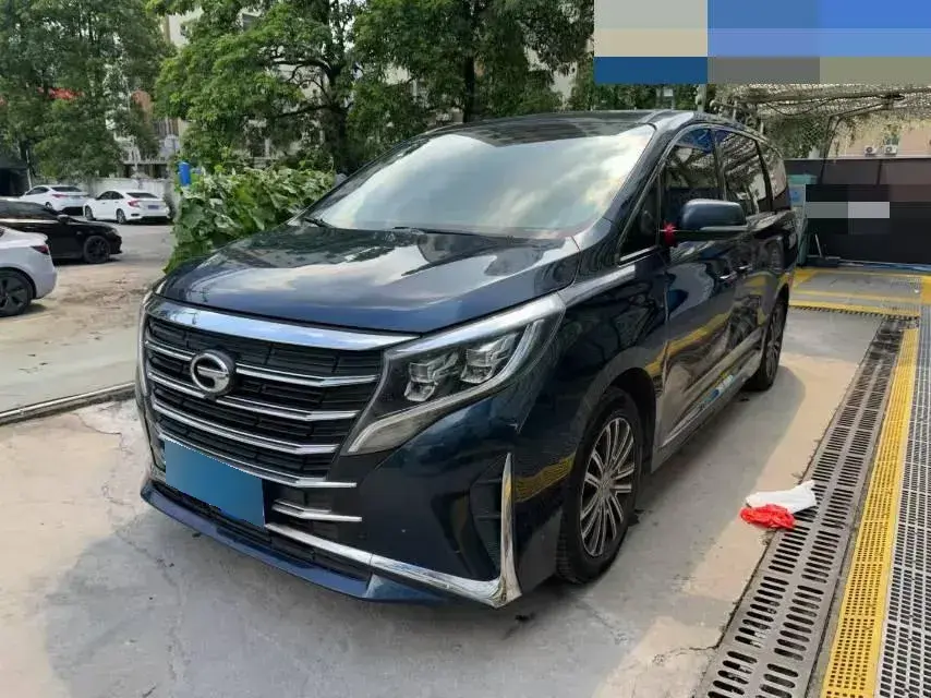 2021 GAC Trumpchi M8 2.0T 252HP L4 8AT