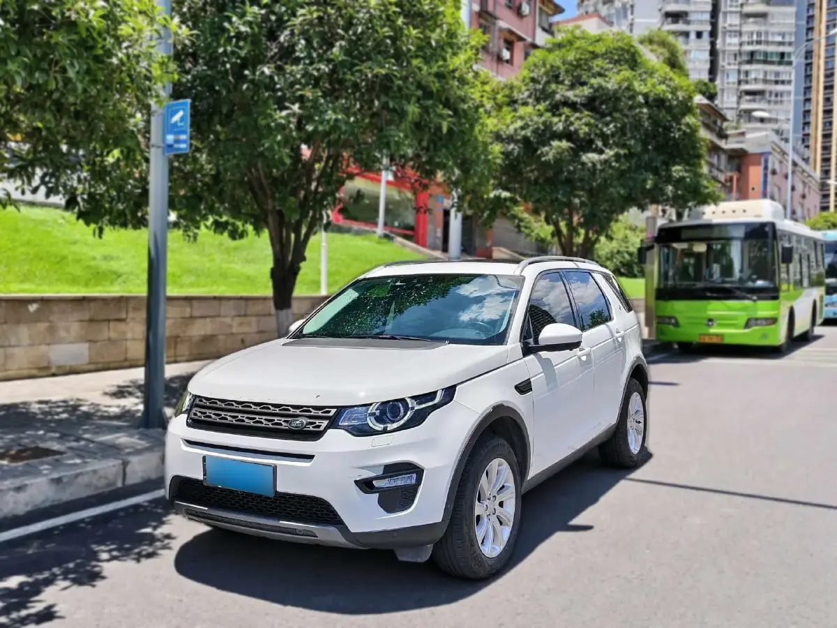 2019 Land Rover Discovery Sport 2.0T 241HP L4 9AT