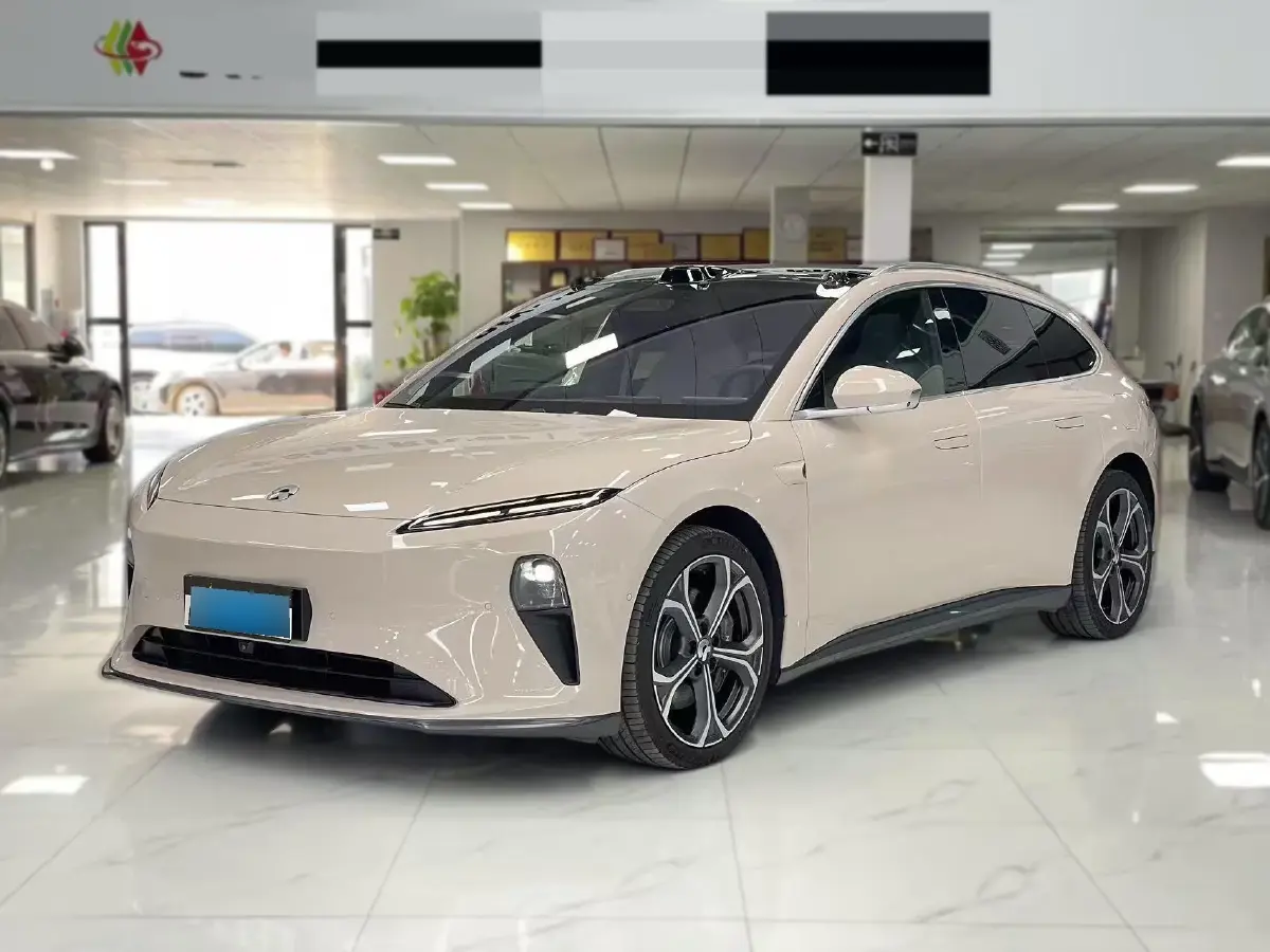 2024 NIO ET5 BEV 75KWH