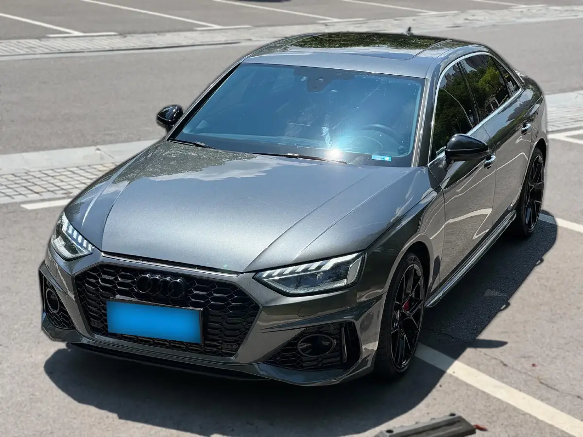 2020 Audi A4L 2.0T 252HP L4 7DCT