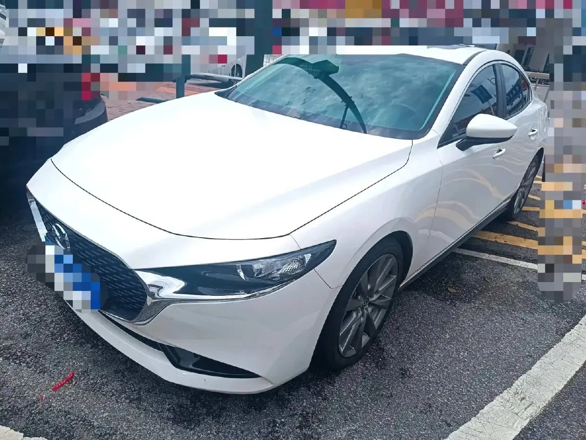 2022 Mazda 3 Axela 2.0L 158HP L4 6AT