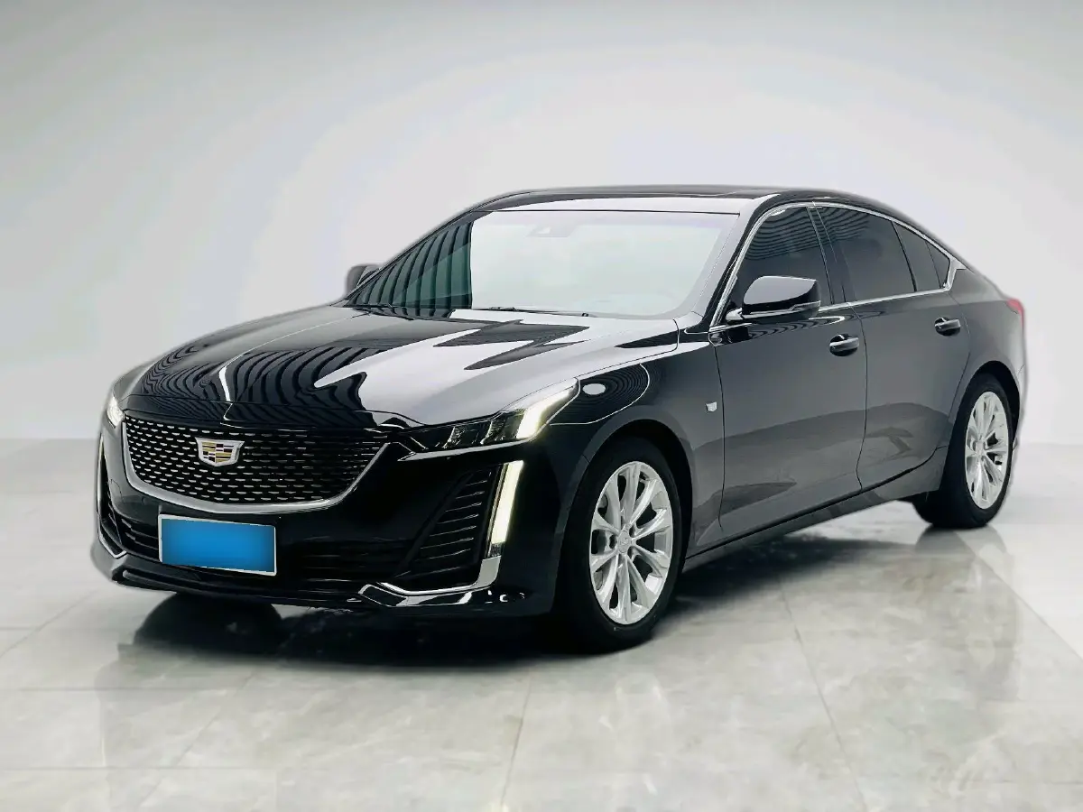 2023 Cadillac CT5 2.0T 237HP L4 10AT