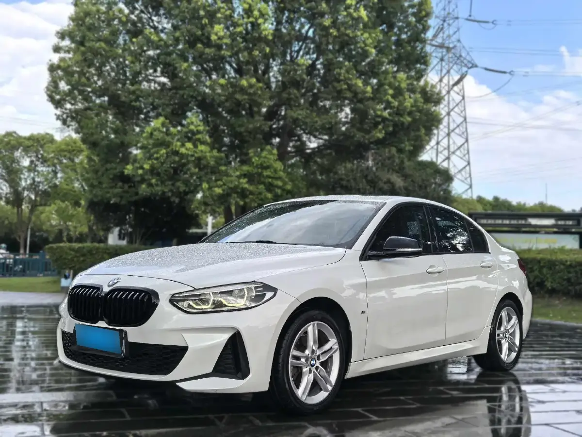 2021 BMW 1 Series 1.5T 140HP L3 7DCT