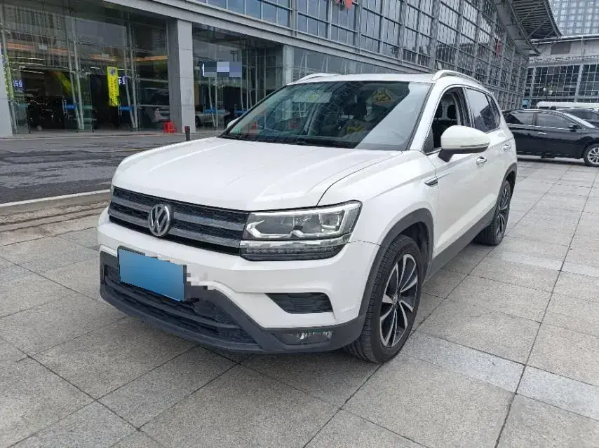 2019 Volkswagen Tharu 1.4T 150HP L4 7DCT