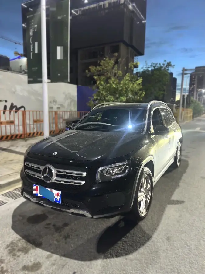 2023 Mercedes-Benz GLB Class 2.0T 190HP L4 8DCT
