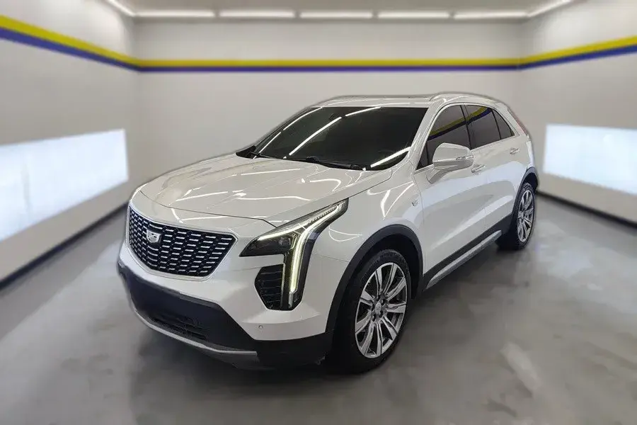 2020 Cadillac XT4 2.0T 237HP L4 9AT