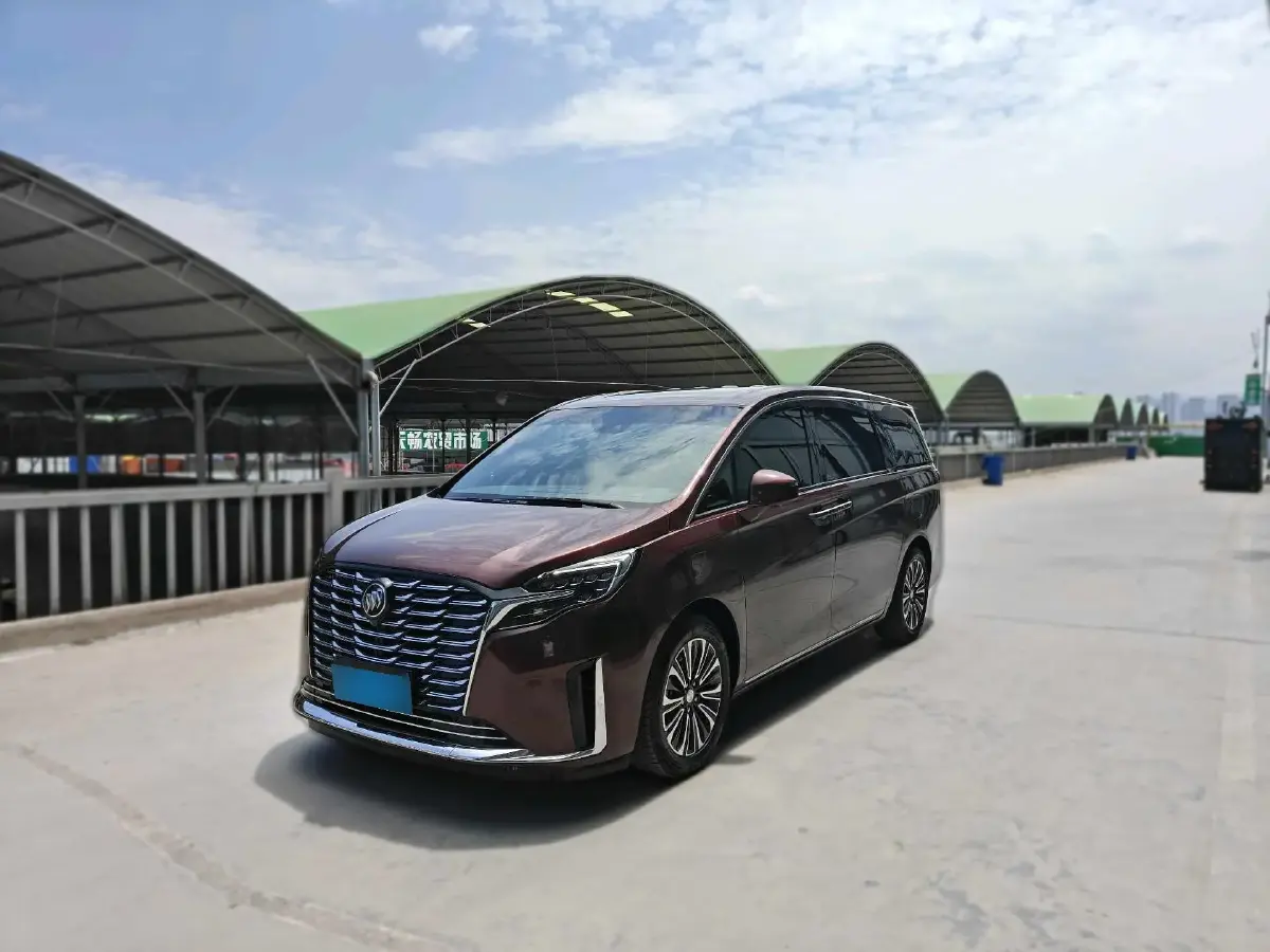 2023 Buick GL8 2.0T 237HP L4 9AT