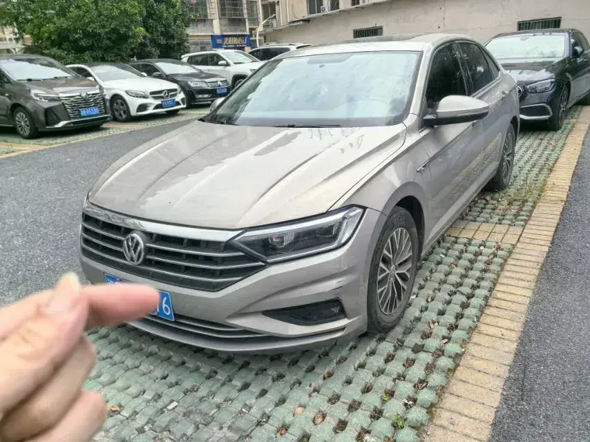 2021 Volkswagen Sagitar 1.4T 150HP L4 7DCT