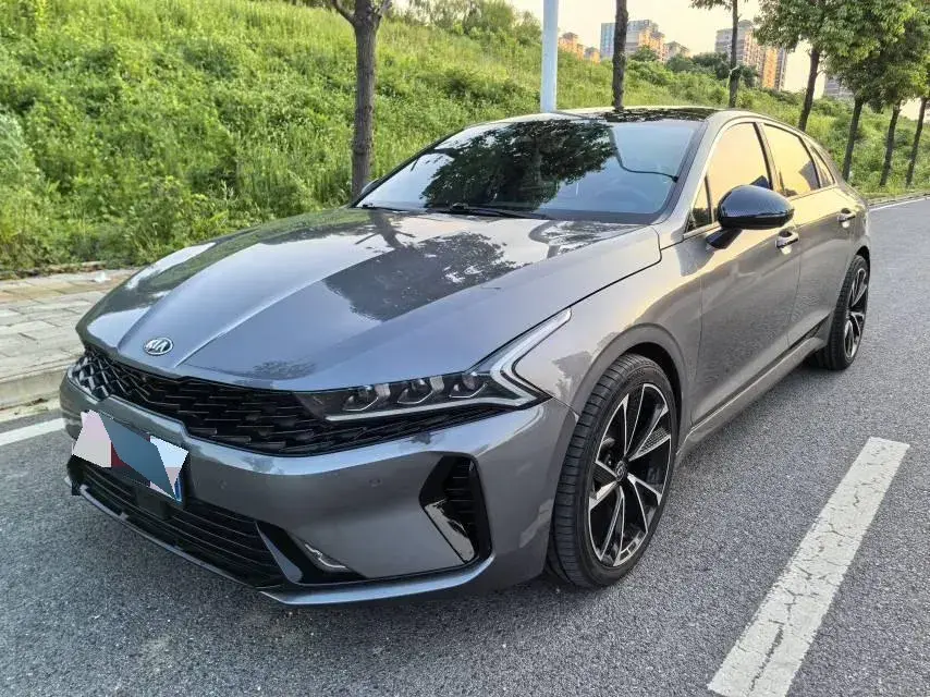 2021 Kia K5 2.0T 240HP L4 8AT