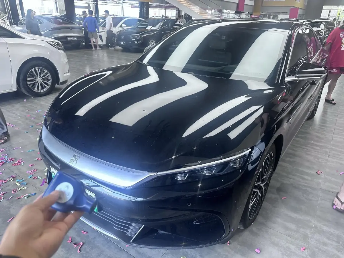 2024 BYD Han BEV 72KWH