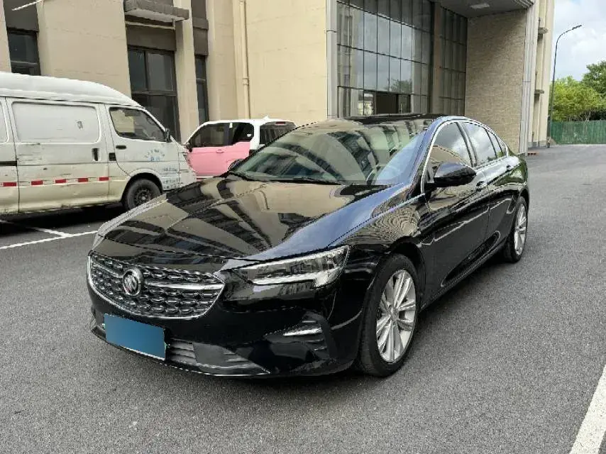 2022 Buick Regal 2.0T 237HP L4 9AT