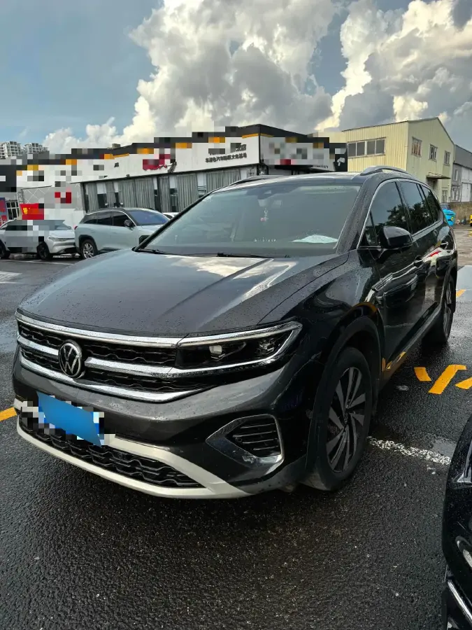 2021 Volkswagen Talagon 2.0T 220HP L4 7DCT