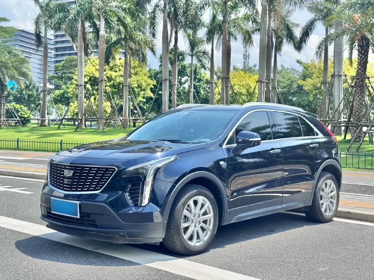 2021 Cadillac XT4 2.0T 237HP L4 9AT