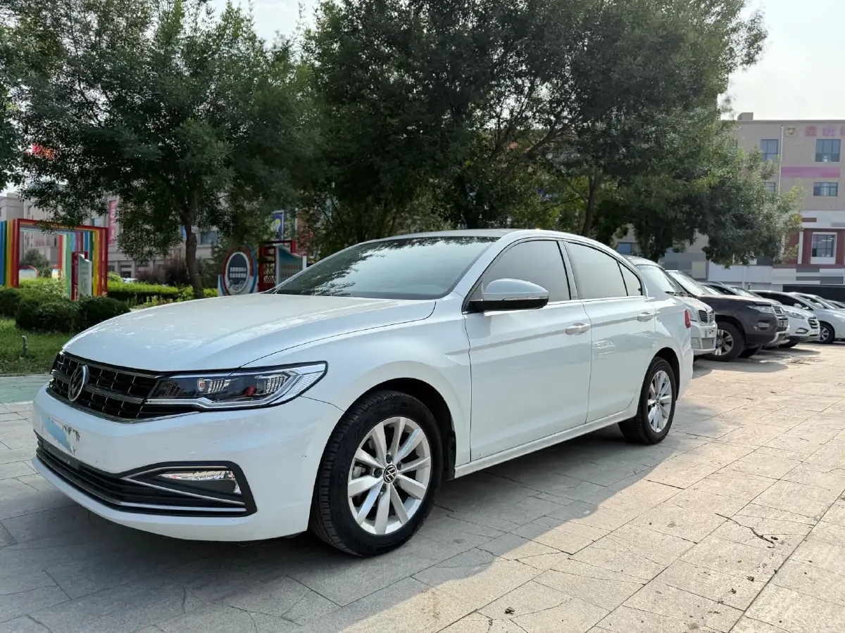 2020 Volkswagen Bora 1.5L 113HP L4 6AT