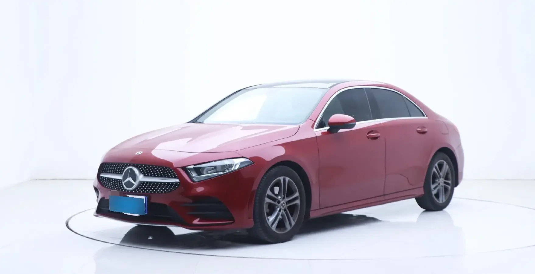 2022 Mercedes-Benz A Class 1.3T 136HP L4 7DCT 2022 Mercedes-Benz A Class 1.3T 136HP L4 7DCT