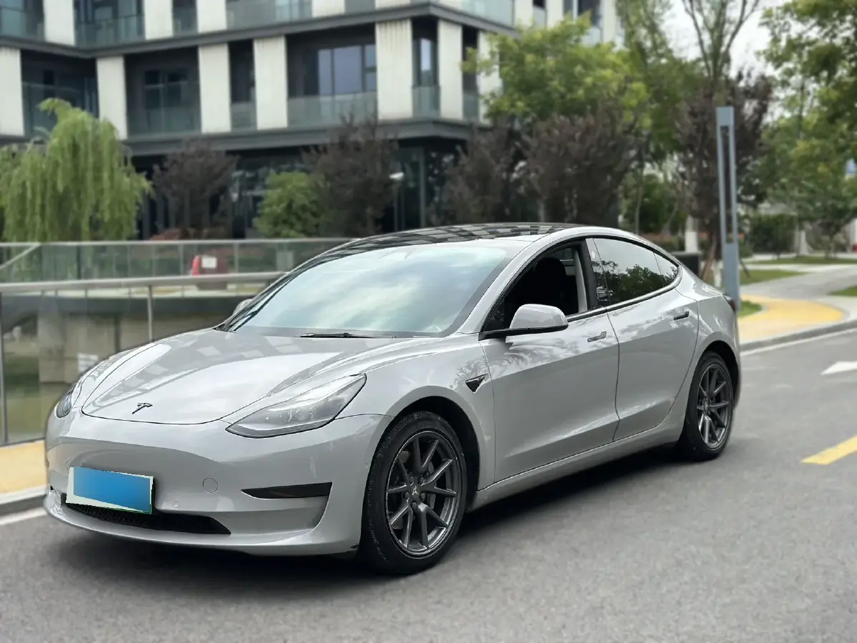 2021 Tesla Model 3 BEV 55KWH