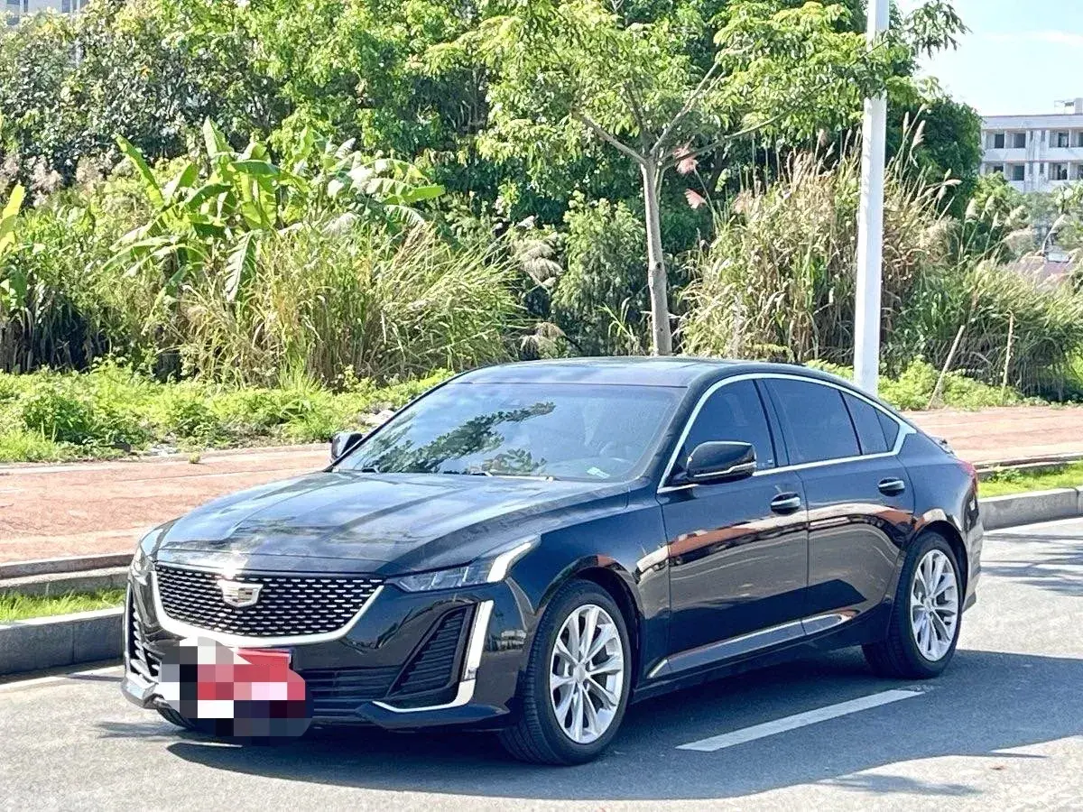 2022 Cadillac CT5 2.0T 237HP L4 10AT